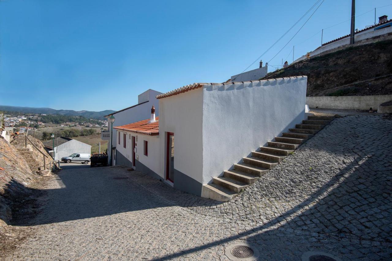 Hillside 1 Aljezur Old Town Vila Exterior foto